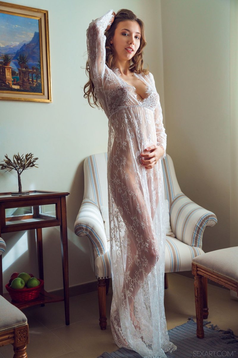 Ирина, 22 года, 0 размер груди